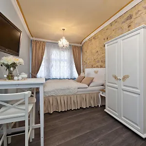 Apart-hotel Cathedral ****