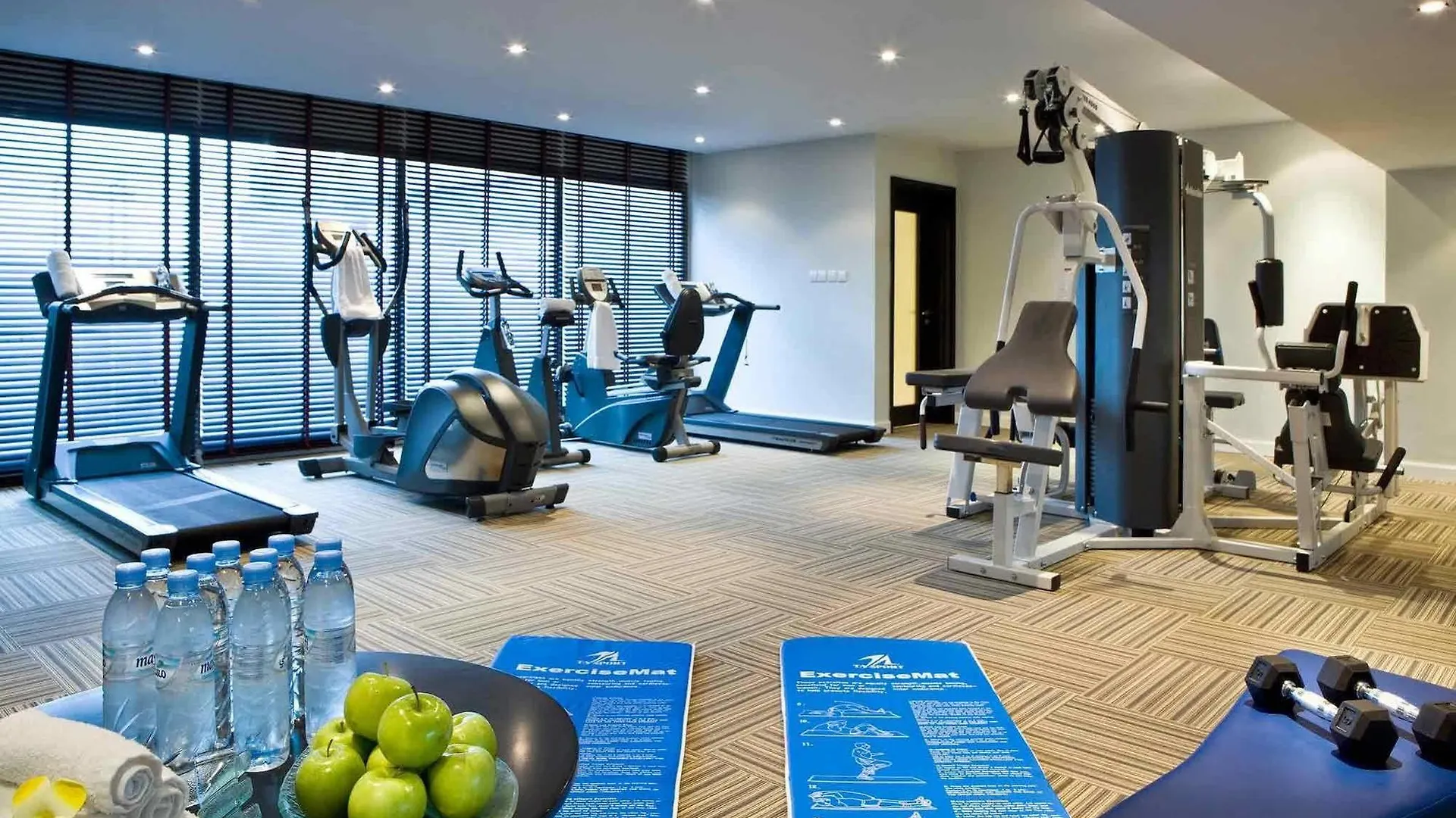 Mercure Gold Hotel Jumeirah Dubai By Accor